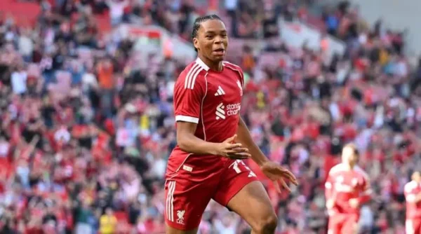 Rio Ngumoha Antar Liverpool Taklukkan Wrexham 1-0
